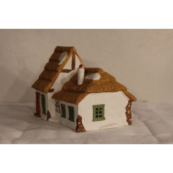 Dept 56 Dickens Village - The Cottage of Bob Cratchit and Tiny Tim - Picture 2 of 5